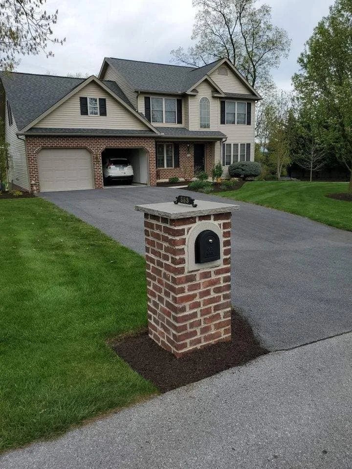 Mailboxes and Columns example